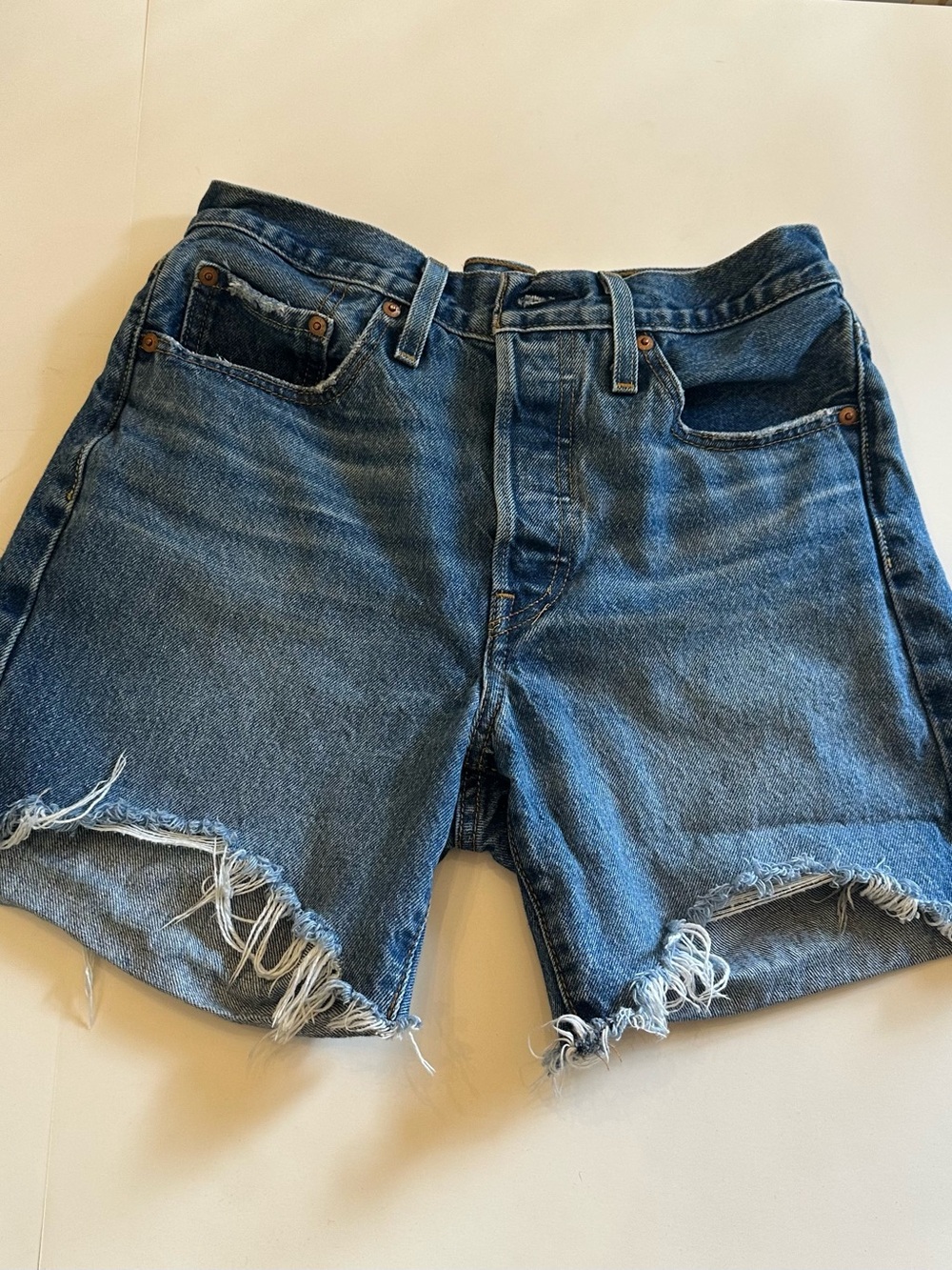 Levi's Women 501 Mid Thigh High Rise Denim Jeans Short  Size 27 Blue